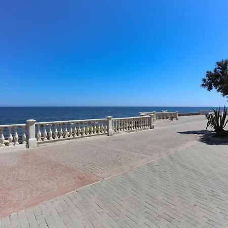 Purisima Sea View * Torrevieja